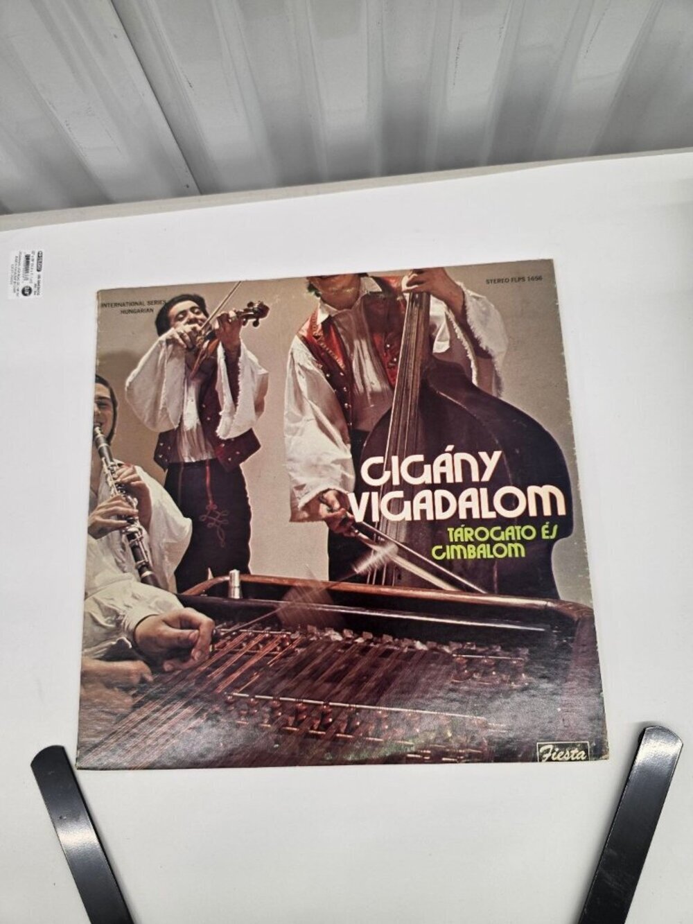 Tรถrรถk Sรกndor Cigรกnyzenekara โ Cigรกny Vigadalom LP Fiesta Hungarian Folk 33 RPM